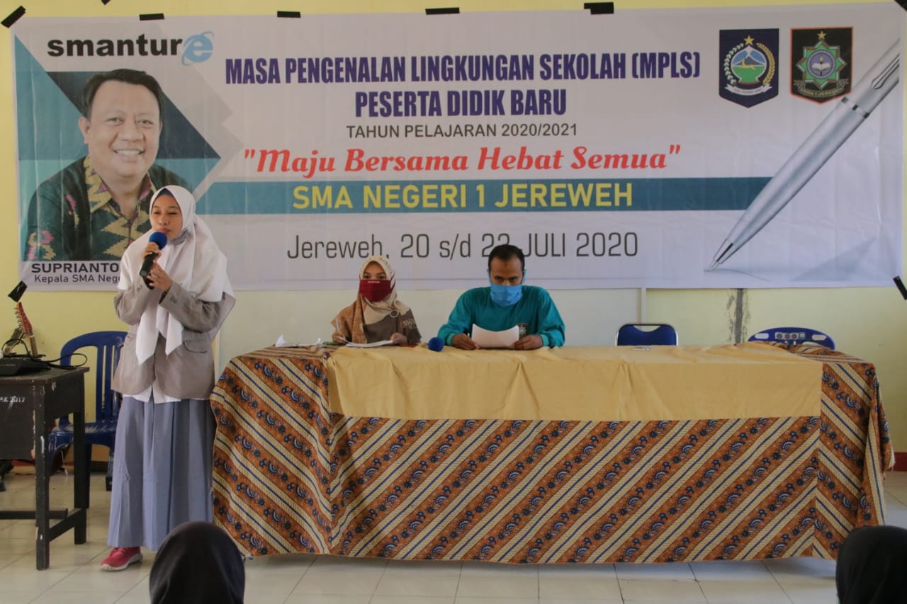 MPLS 2020/2021 Hari Pertama